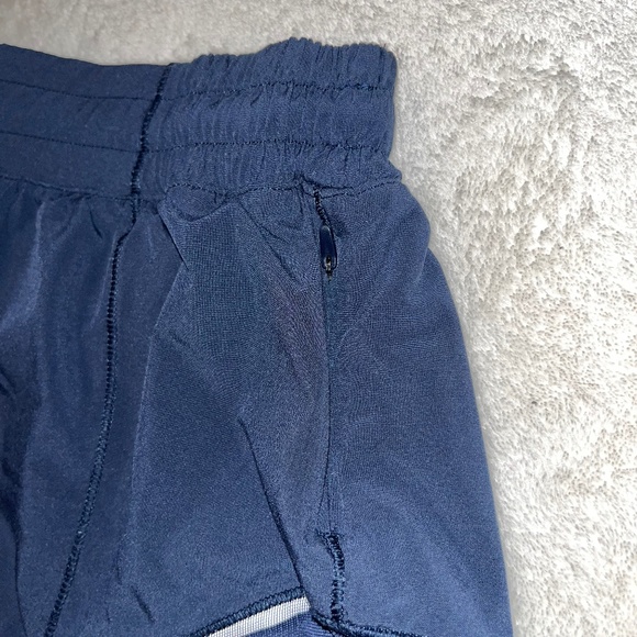 Lululemon Running Short 2" Navy Size 2 - Picture 3 of 8